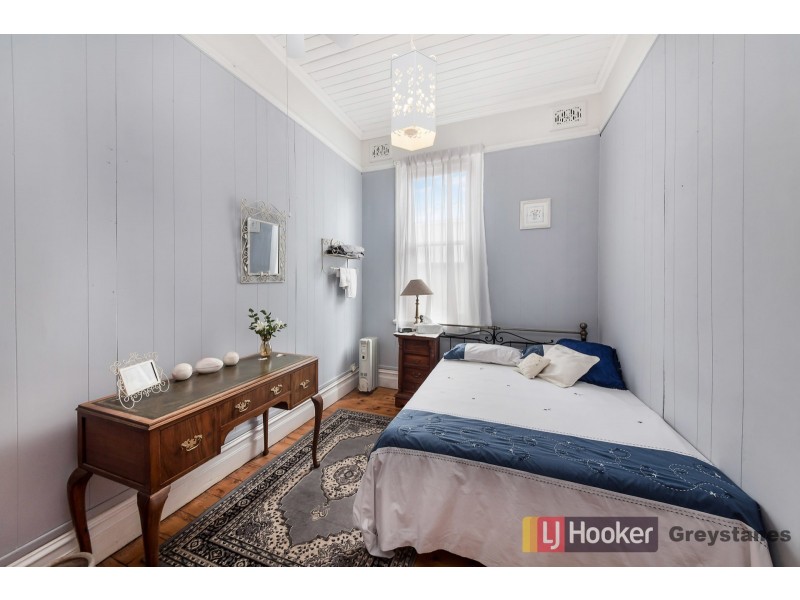 44 The Avenue, Granville NSW 2142