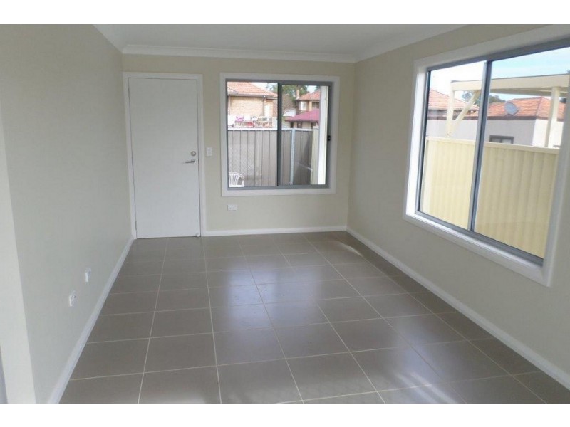 4A Verlie Street, South Wentworthville NSW 2145