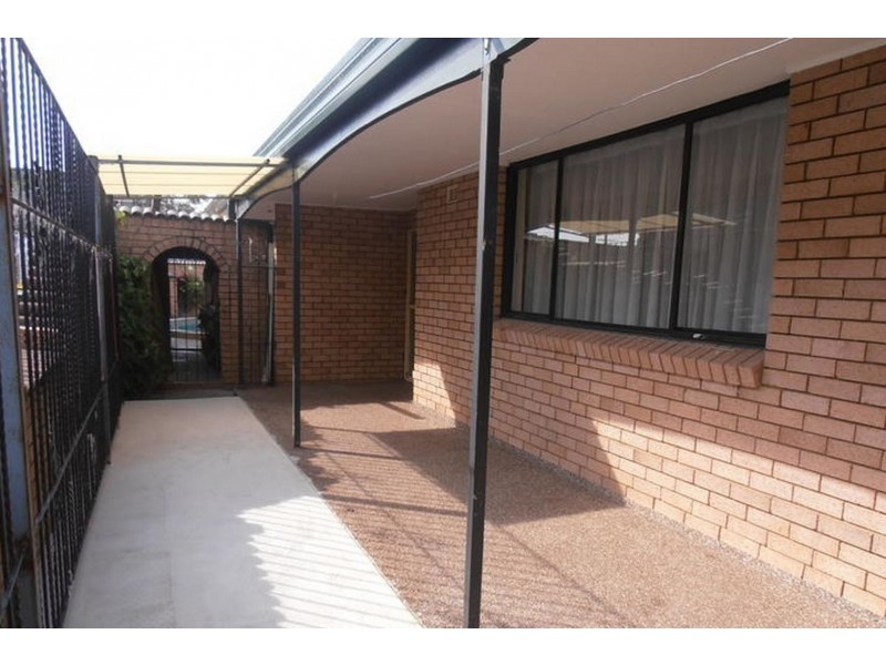 7 Dennis Street, Greystanes NSW 2145