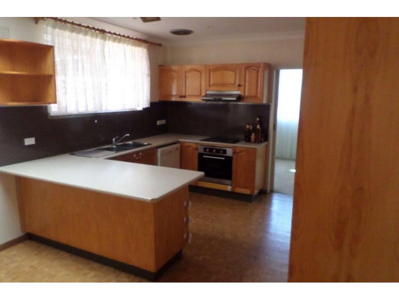 7 Dennis Street, Greystanes NSW 2145