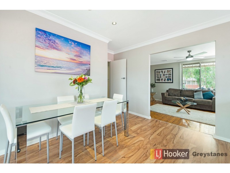 10 Grevillea Crescent, Greystanes NSW 2145