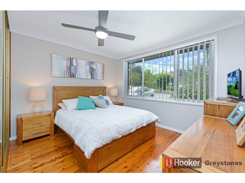 10 Grevillea Crescent, Greystanes NSW 2145