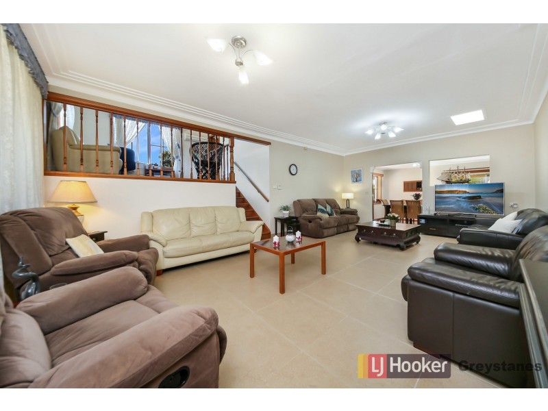 10 Wainwright Street, Guildford NSW 2161