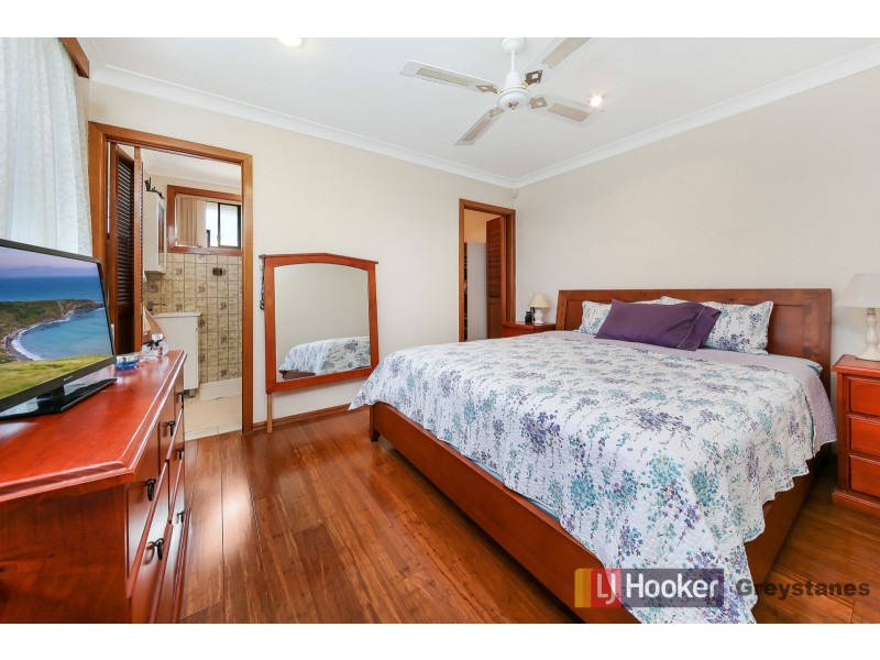 10 Wainwright Street, Guildford NSW 2161