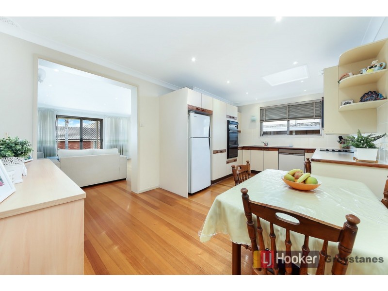 44 Lyle Street, Girraween NSW 2145