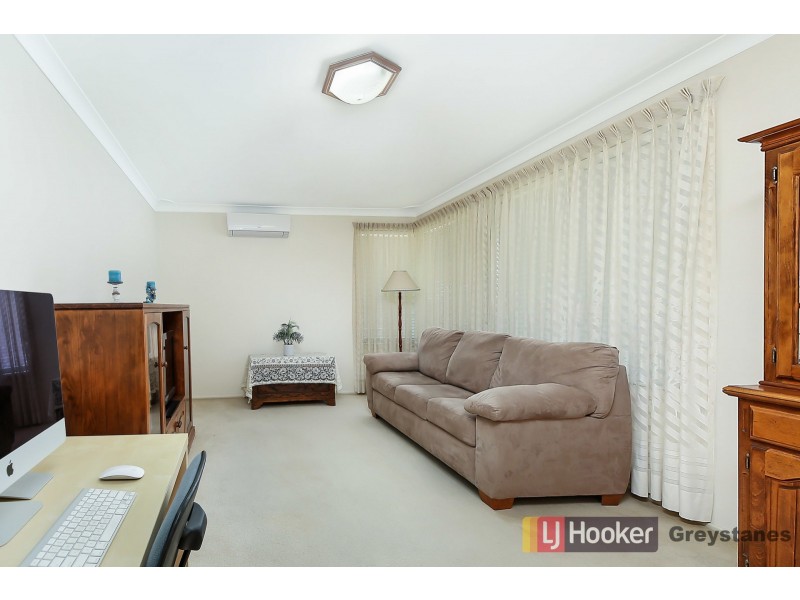 44 Lyle Street, Girraween NSW 2145