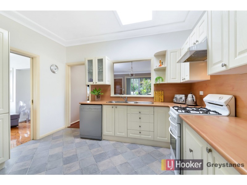 29 Warren Road, Woodpark NSW 2164