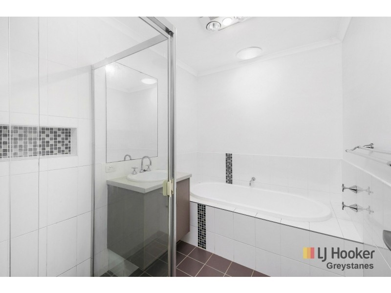 1 Nicholls Way, Pemulwuy NSW 2145