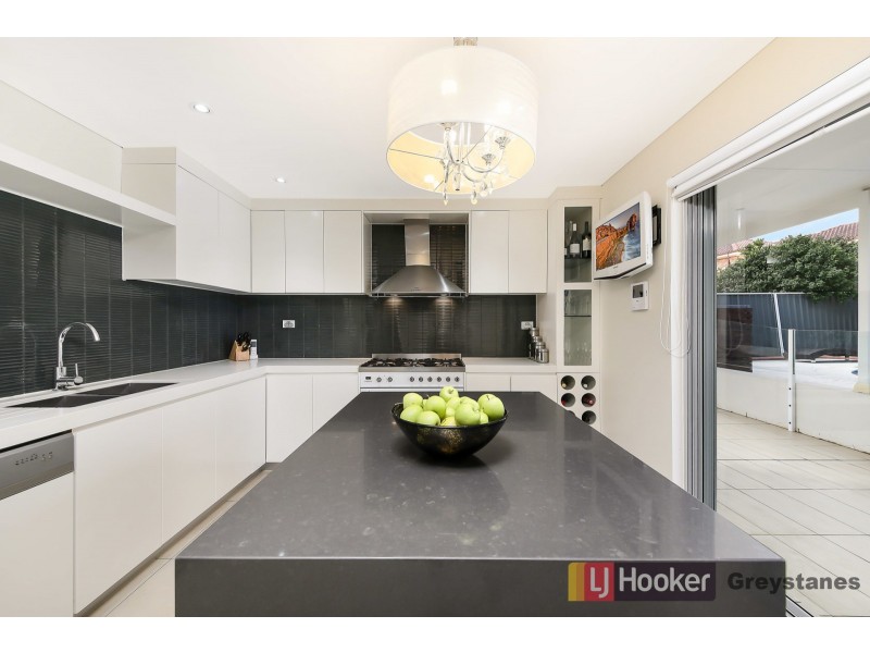 31 Spotted Gum Place, Greystanes NSW 2145