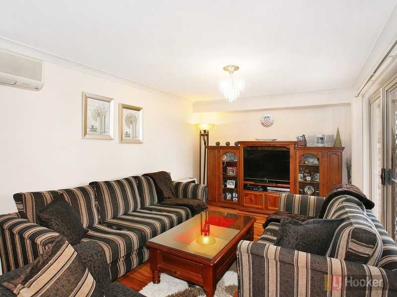 1/24 Blackbutt Cres, Greystanes NSW 2145