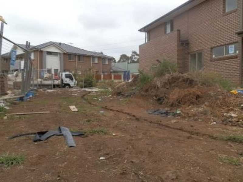 27 Barraga Way, Pemulwuy NSW 2145