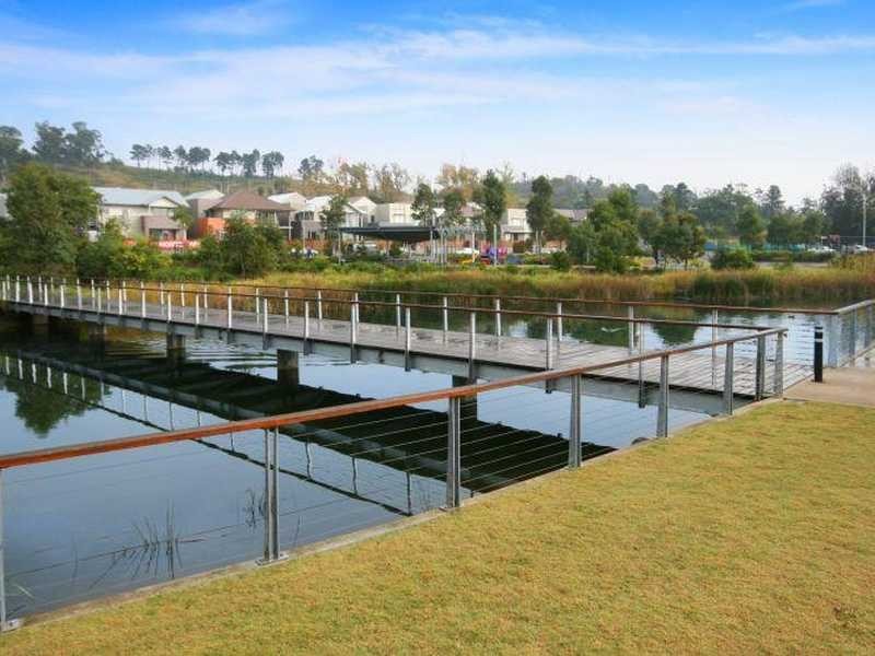 27 Barraga Way, Pemulwuy NSW 2145