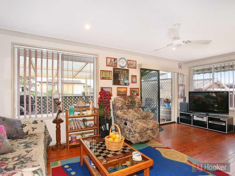 27 Daniel Street, Greystanes NSW 2145