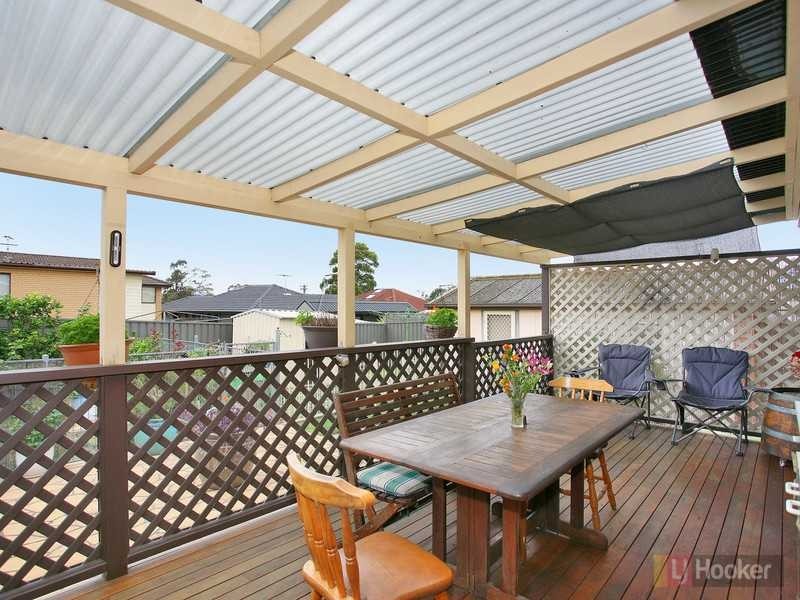 27 Daniel Street, Greystanes NSW 2145