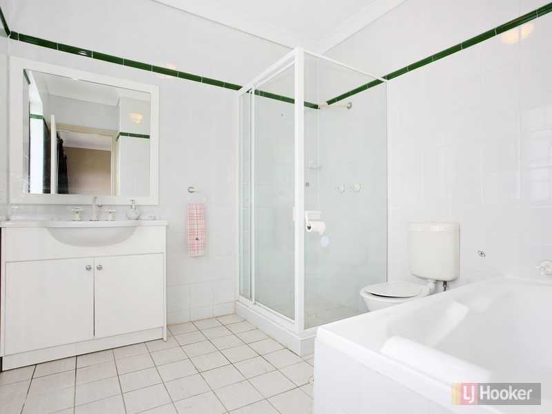 2/16 Rickard Street, Merrylands NSW 2160