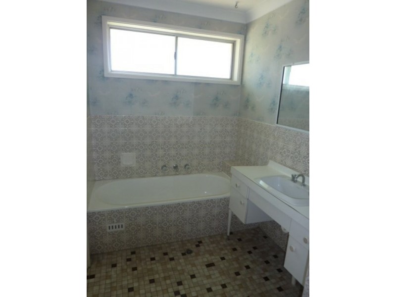 39 Graham Street, Greystanes NSW 2145