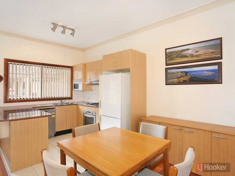 10/9 Magnolia St, Greystanes NSW 2145