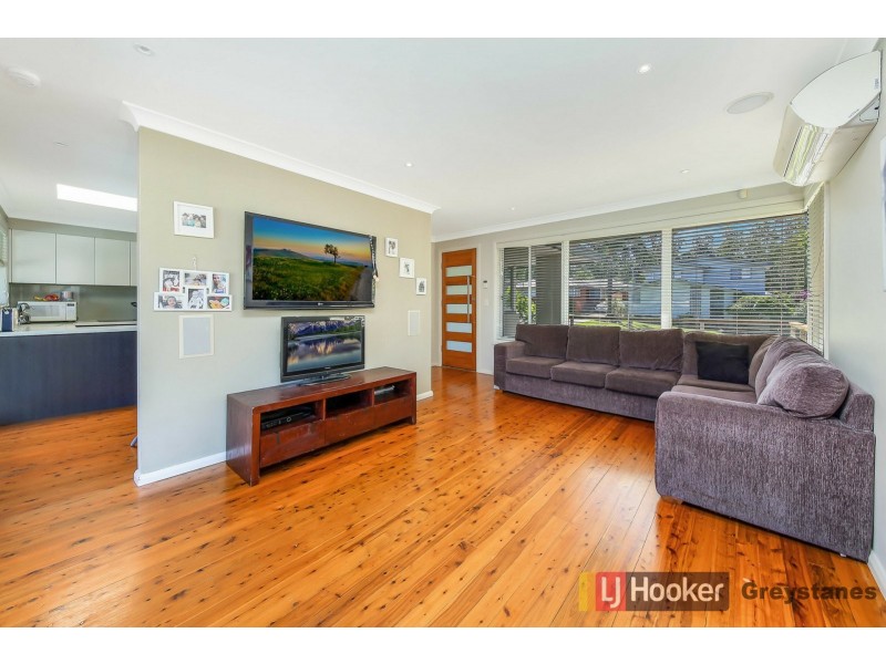 4 Grevillea Crescent, Greystanes NSW 2145