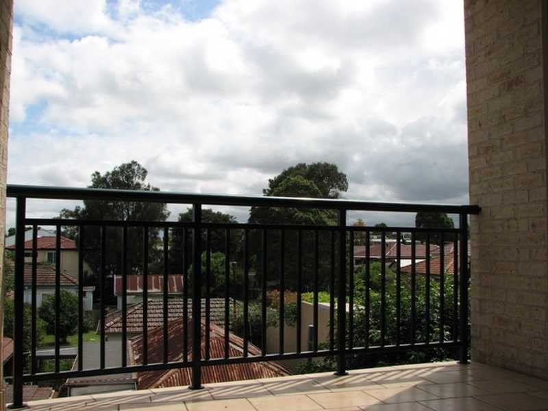 12/23 Amy Street, Regents Park NSW 2143