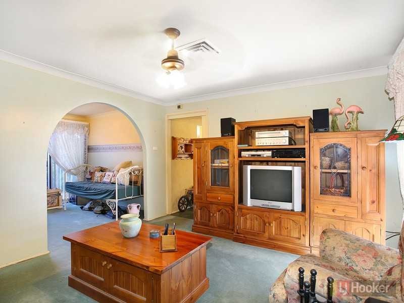 139 Gardenia Pde, Greystanes NSW 2145