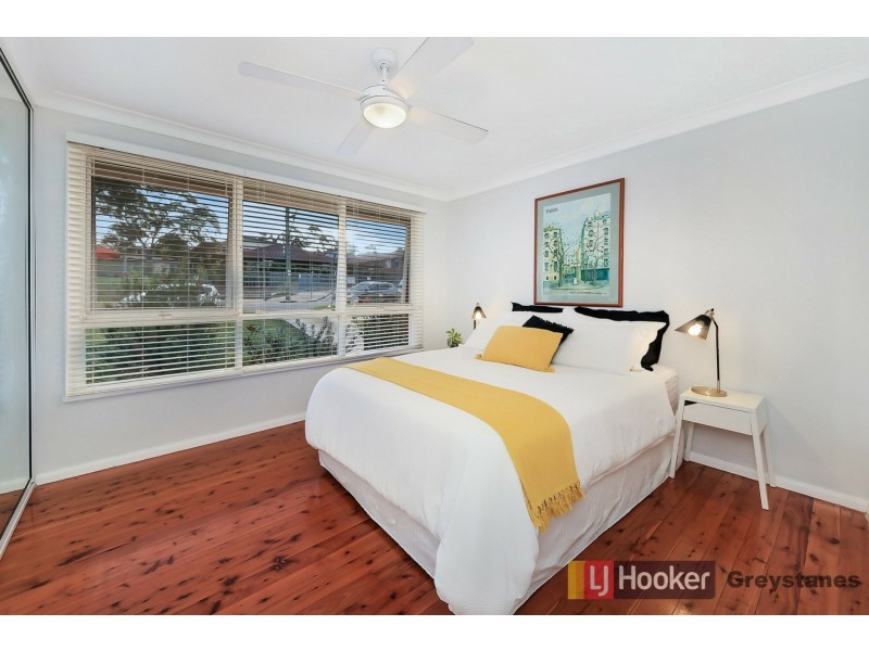 18 Braeside Road, Greystanes NSW 2145