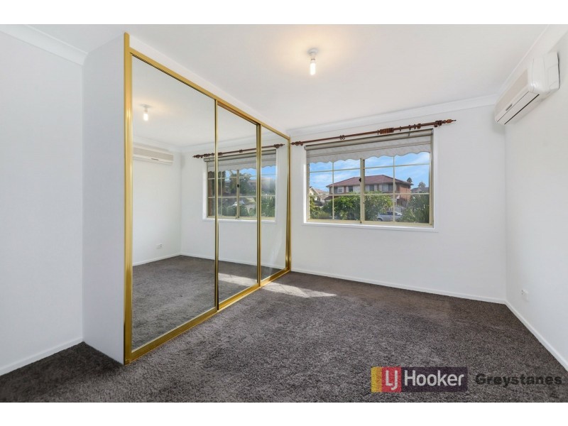 15 Rothbury Street, Edensor Park NSW 2176