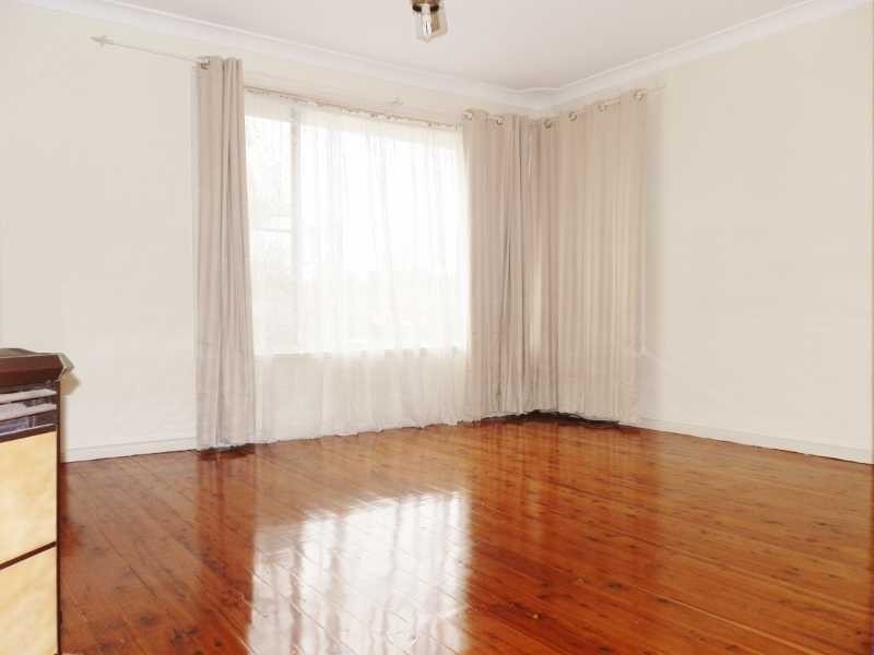 3 Leo Crescent, Greystanes NSW 2145