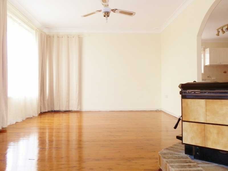 3 Leo Crescent, Greystanes NSW 2145