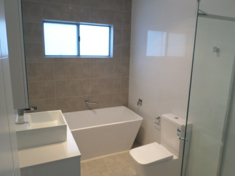 82a Grevillea Crescent, Greystanes NSW 2145