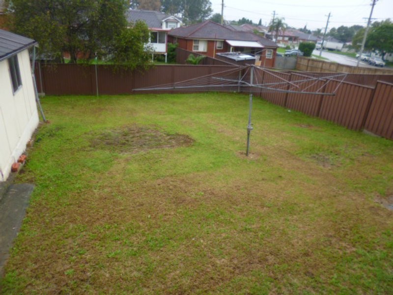 28 Jasper Street, Greystanes NSW 2145