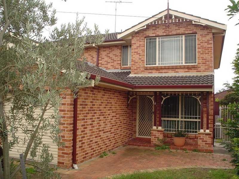 2/865 Merrylands Rd, Greystanes NSW 2145