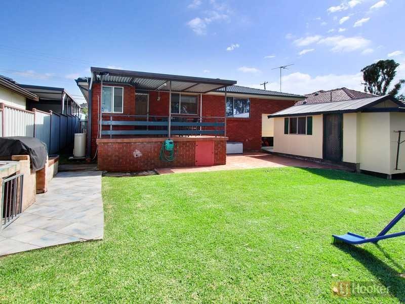 56 Dahlia St, Greystanes NSW 2145