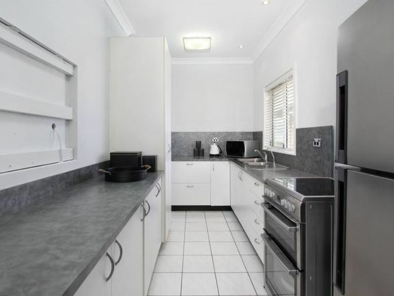 24 Queen Street, Guildford NSW 2161