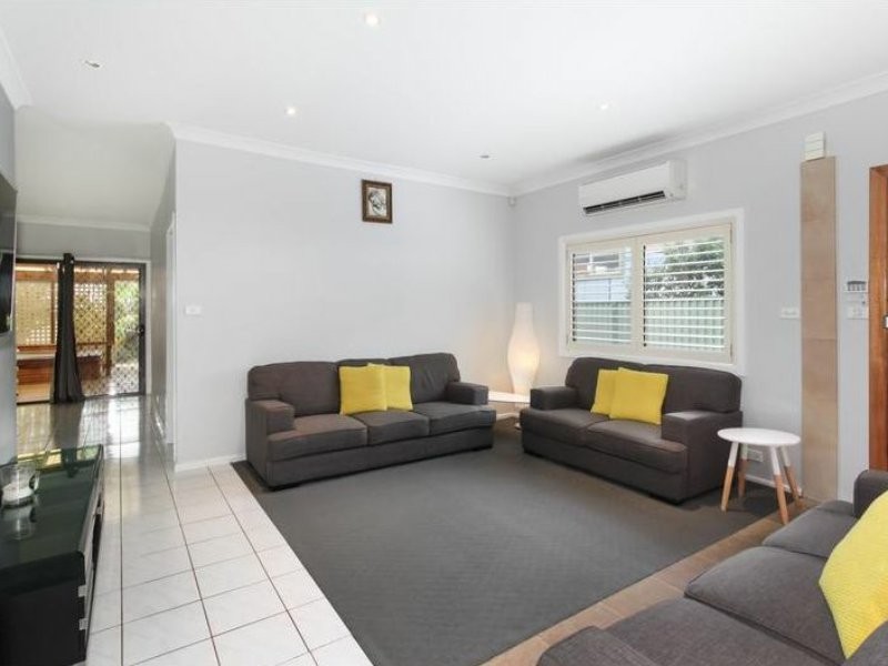 24 Queen Street, Guildford NSW 2161