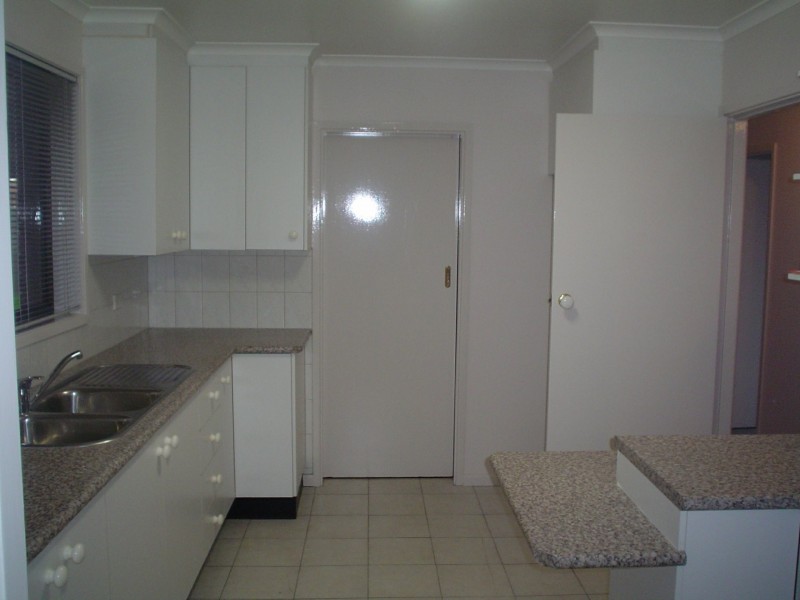 38 Sapphire Street, Greystanes NSW 2145