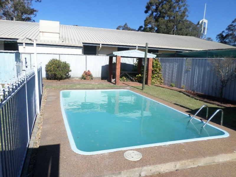 4 Reservoir Road, Mount Pritchard NSW 2170