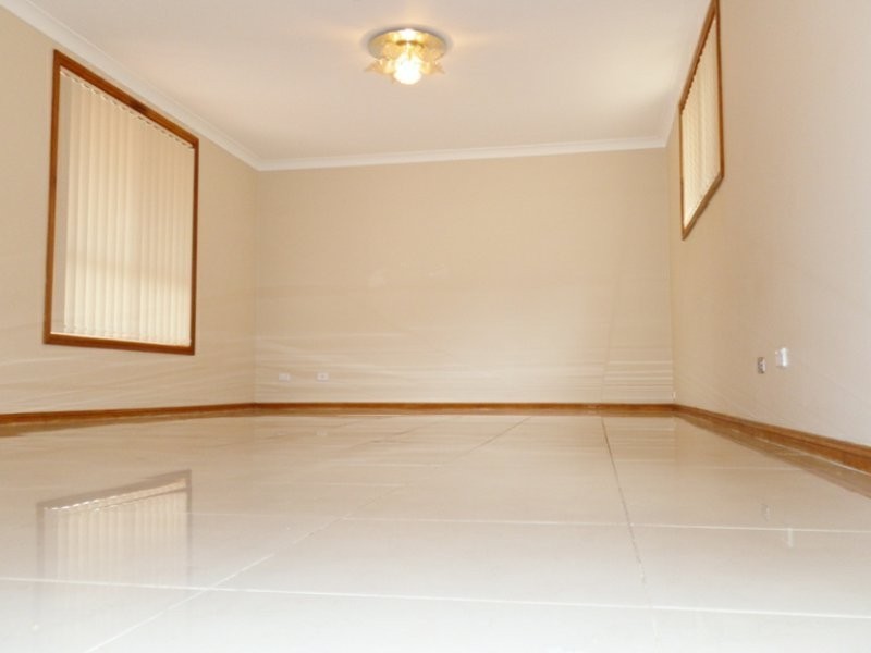 29 Collins Street, Pendle Hill NSW 2145