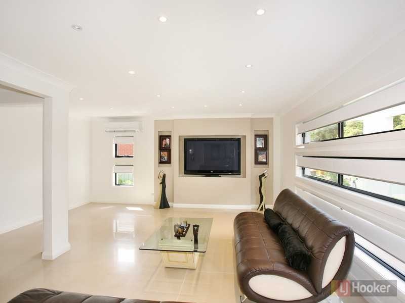 71 Bradman St, Greystanes NSW 2145