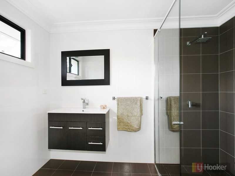 71 Bradman St, Greystanes NSW 2145