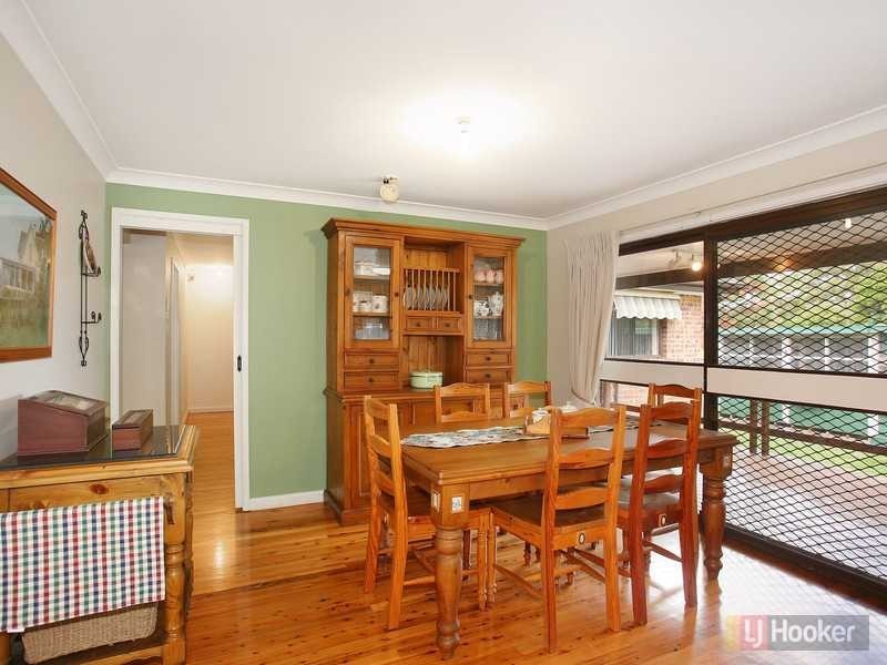 28 Beechwood Ave, Greystanes NSW 2145