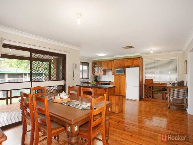 28 Beechwood Ave, Greystanes NSW 2145