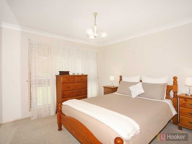 28 Beechwood Ave, Greystanes NSW 2145