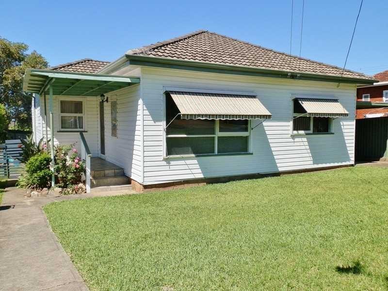 74 Hanbury St, Greystanes NSW 2145