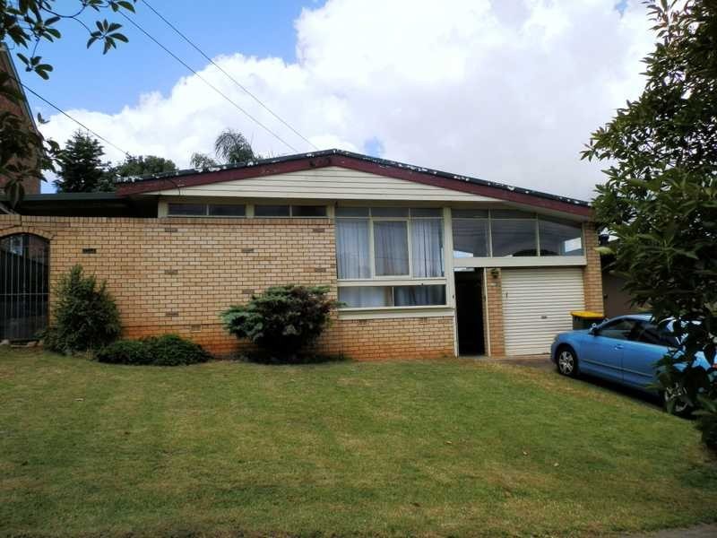 115 Roberta St, Greystanes NSW 2145