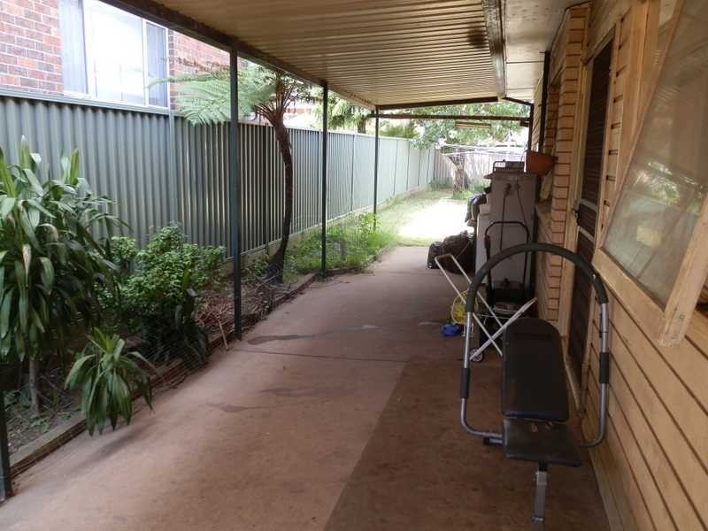 115 Roberta St, Greystanes NSW 2145