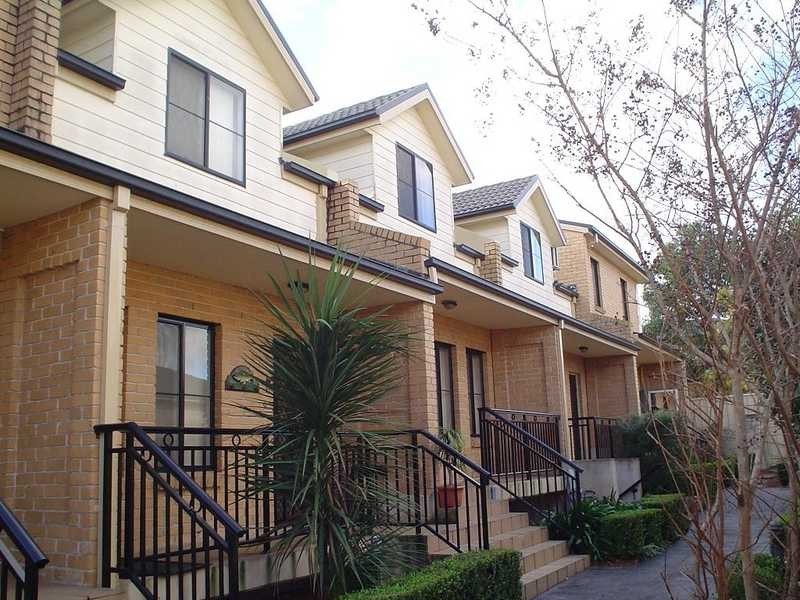 10/143 Blaxcell Street, Granville NSW 2142