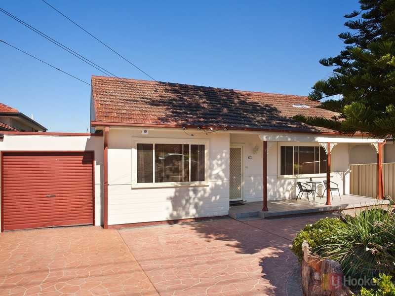 8 Carmen St, Guildford NSW 2161