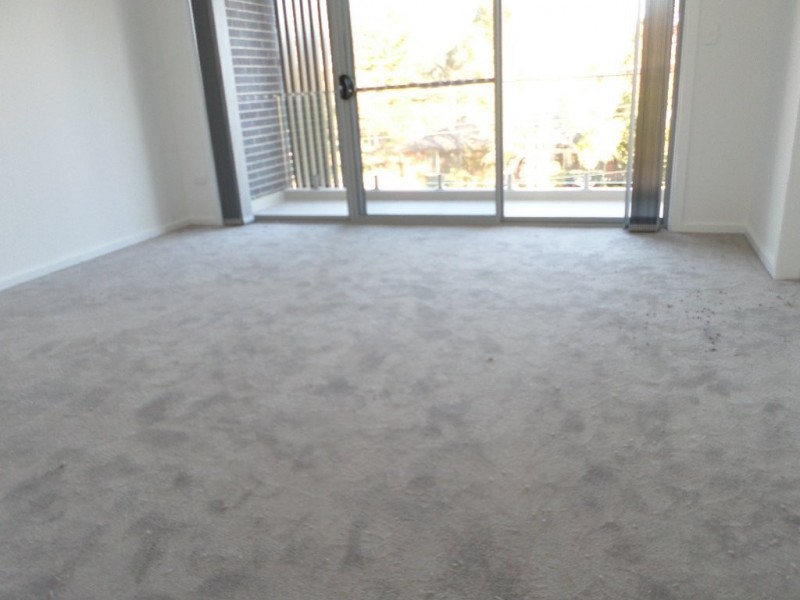 82b Grevillea Crescent, Greystanes NSW 2145