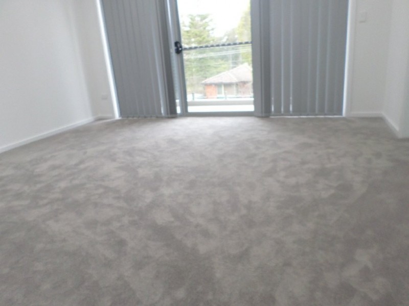 82b Grevillea Crescent, Greystanes NSW 2145