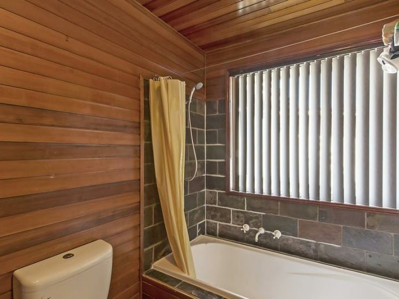 25 Pambula Crescent, Woodpark NSW 2164